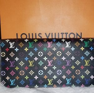 ❤SOLD❤Louis Vuitton long wallet